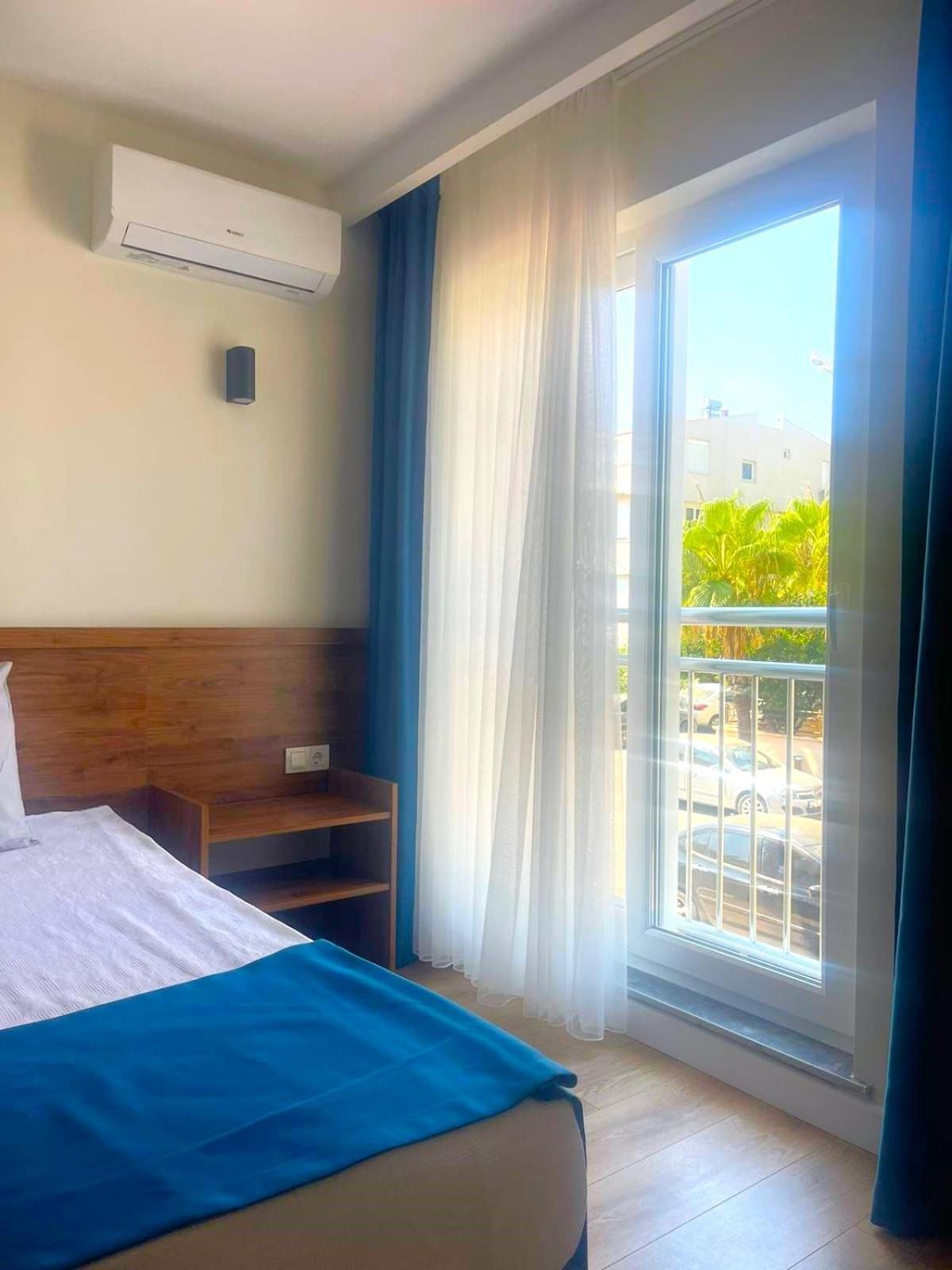 Premier Inn City Antalya Exteriör bild